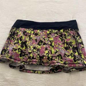 Lululemon pace rival skirt